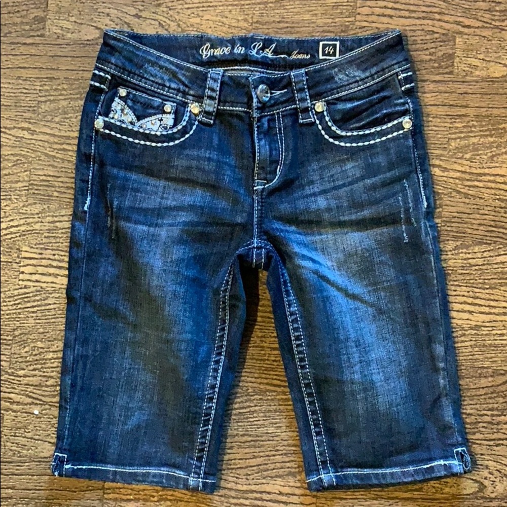 Grace in LA shorts